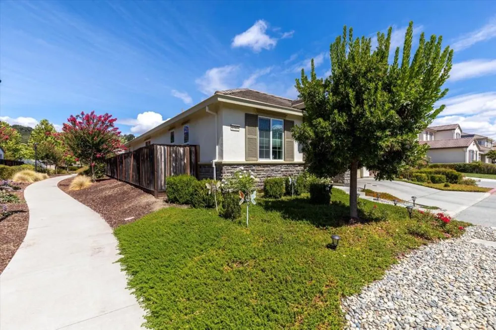1787 Fennel Place Gilroy, CA 95020