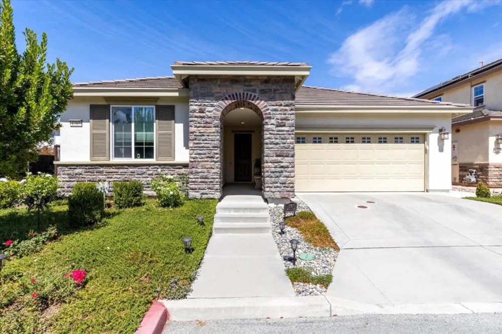 1787 Fennel Place Gilroy, CA 95020
