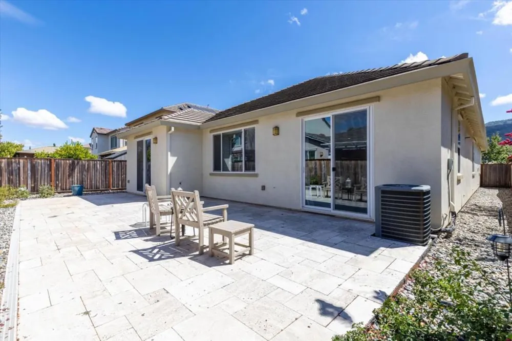 1787 Fennel Place Gilroy, CA 95020