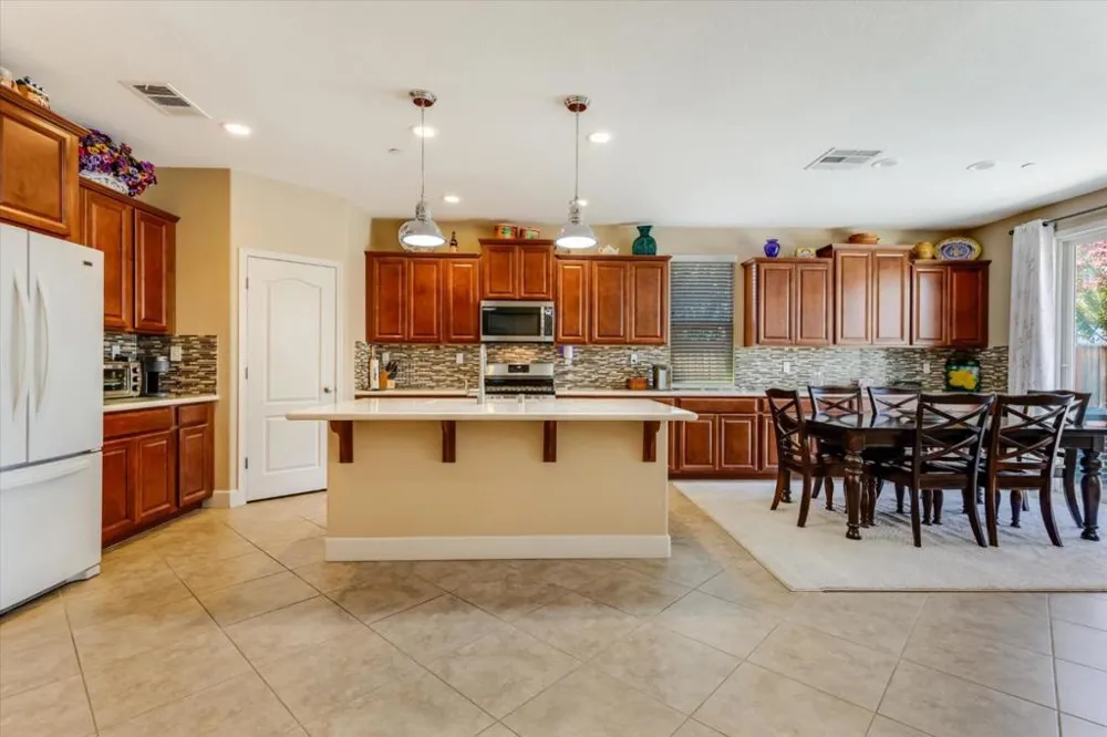 1787 Fennel Place Gilroy, CA 95020
