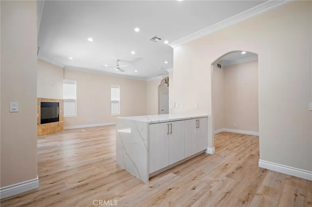 10508 Fernglen Avenue Tujunga, CA 91042