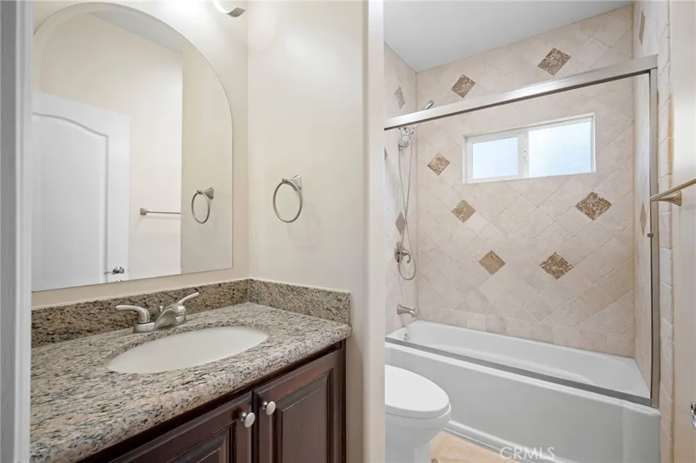 10508 Fernglen Avenue Tujunga, CA 91042