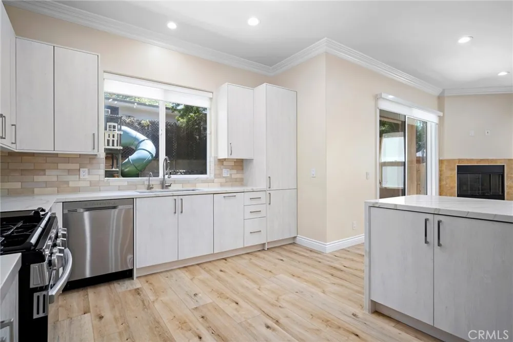 10508 Fernglen Avenue Tujunga, CA 91042