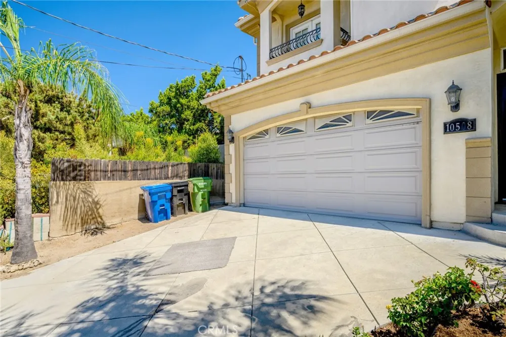 10508 Fernglen Avenue Tujunga, CA 91042