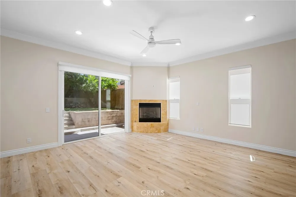 10508 Fernglen Avenue Tujunga, CA 91042