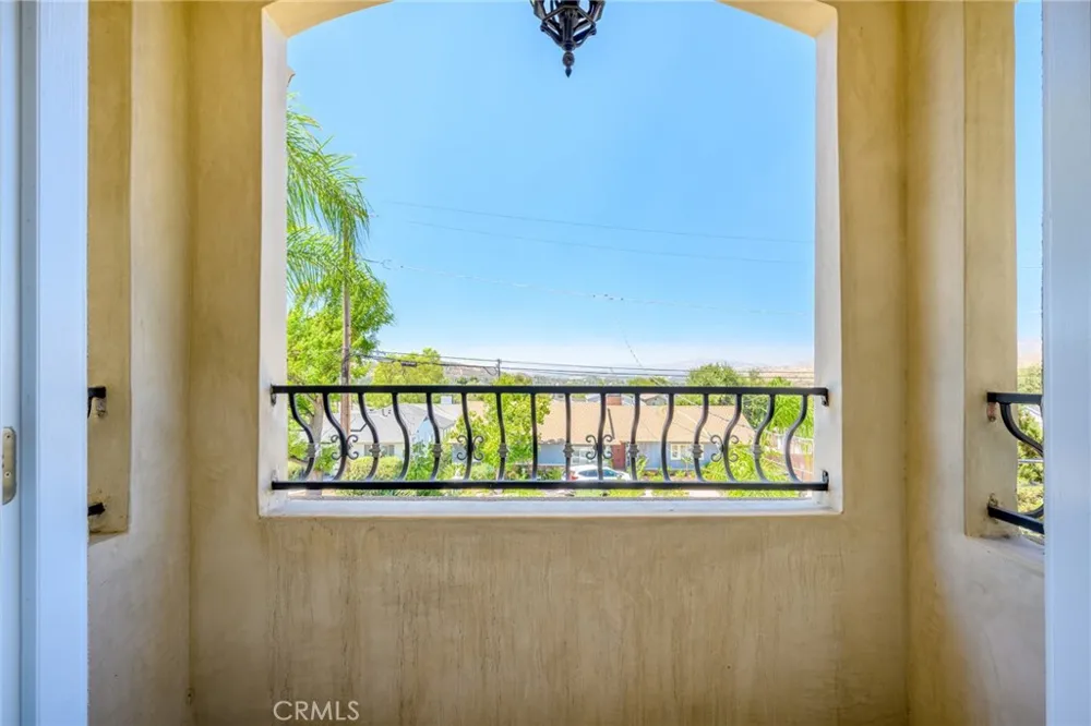 10508 Fernglen Avenue Tujunga, CA 91042