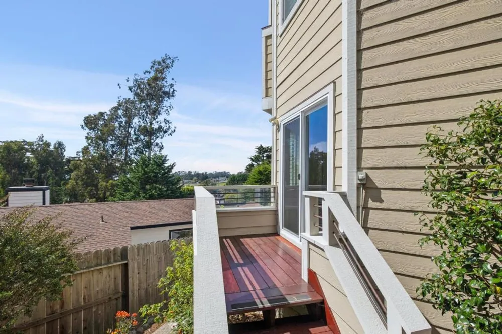 590 Miramar Drive Half Moon Bay, CA 94019