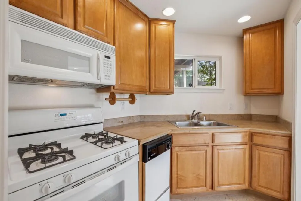 590 Miramar Drive Half Moon Bay, CA 94019