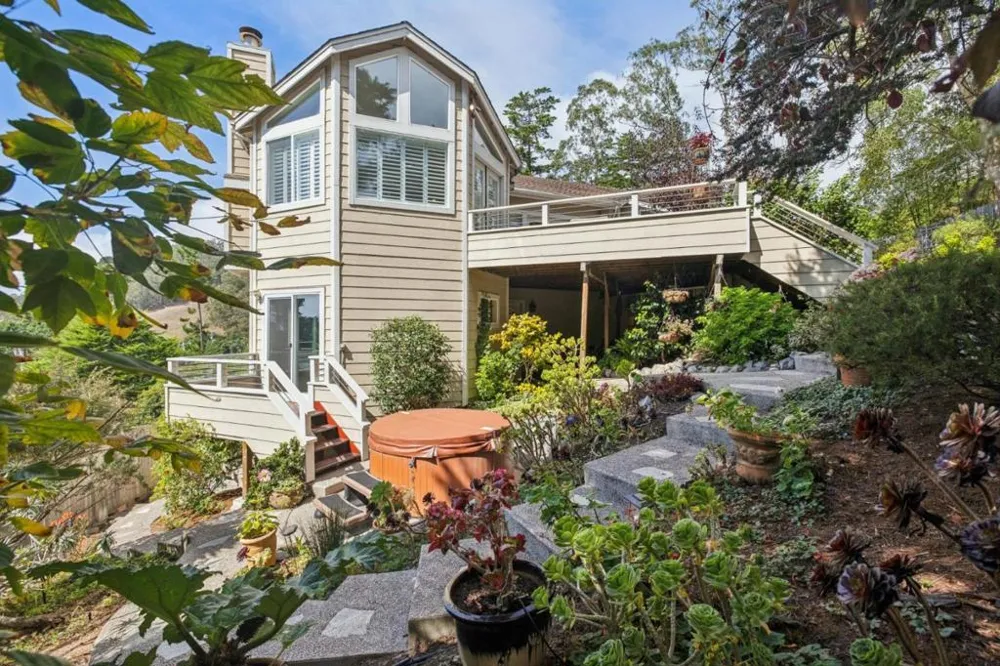 590 Miramar Drive Half Moon Bay, CA 94019