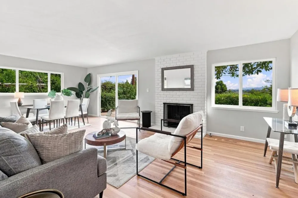 3705 Red Oak Way Redwood City, CA 94061
