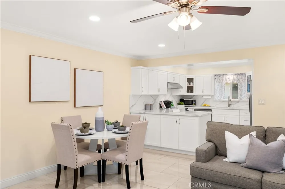 3139 E Chapman #3B Orange, CA 92869