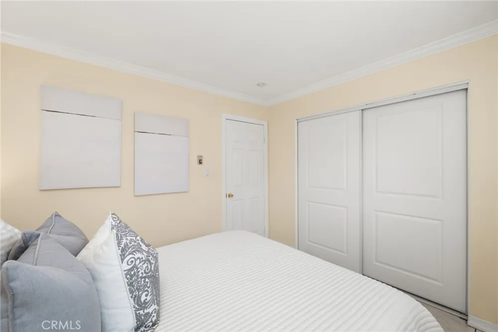 3139 E Chapman #3B Orange, CA 92869