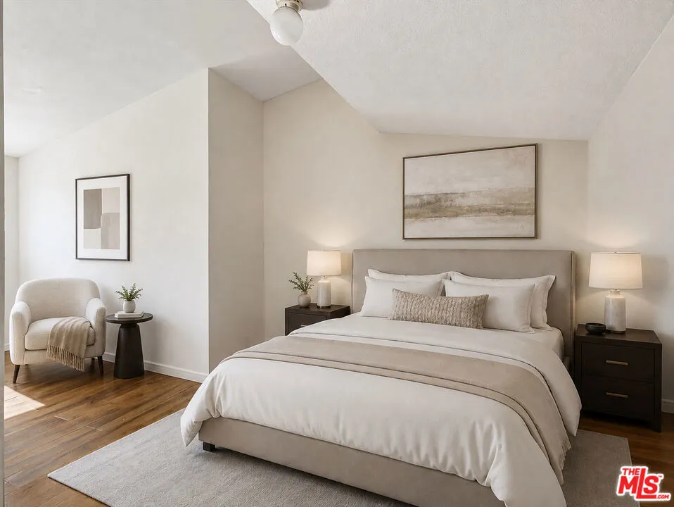 4841 W 18th Street #4 Los Angeles, CA 90019