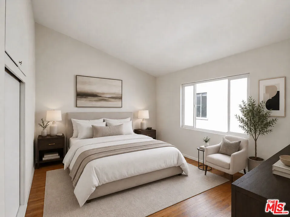 4841 W 18th Street #4 Los Angeles, CA 90019