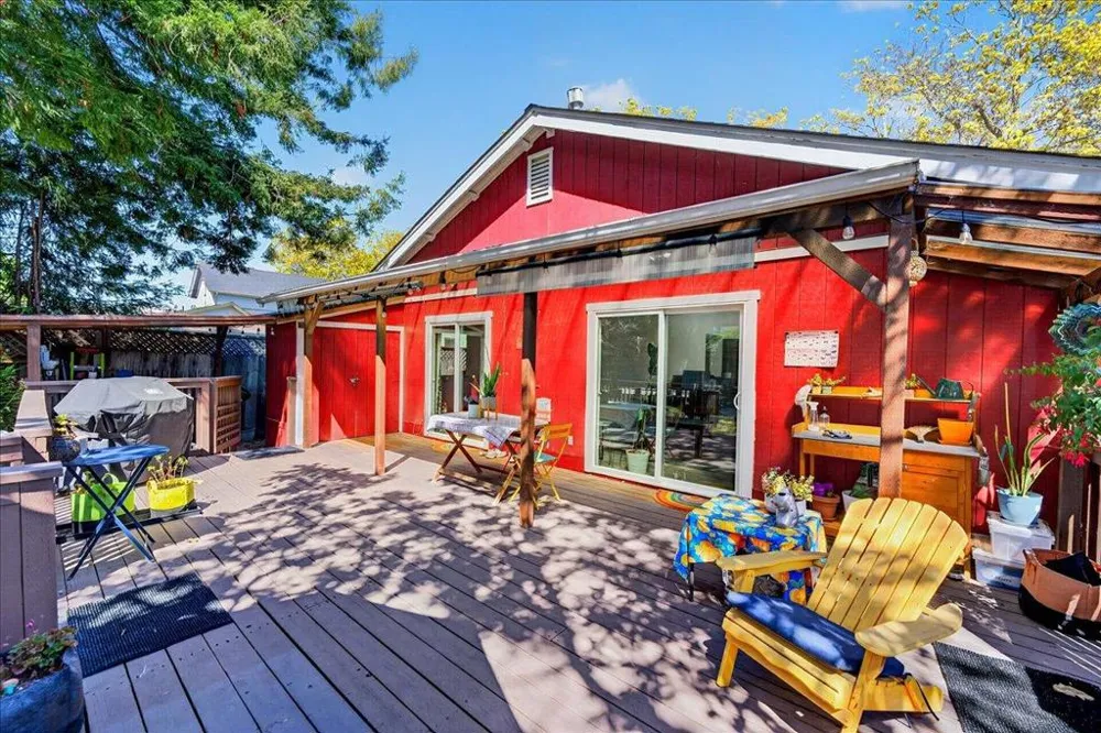 115 Catalpa Street Santa Cruz, CA 95062