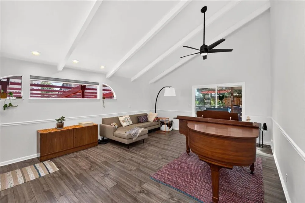 115 Catalpa Street Santa Cruz, CA 95062