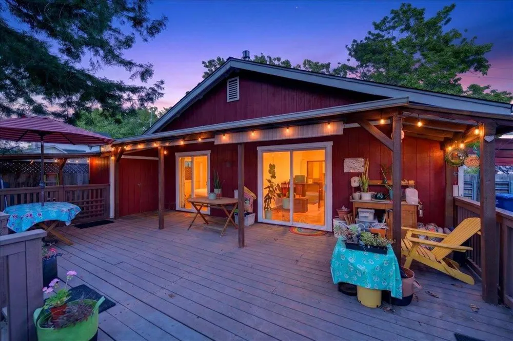 115 Catalpa Street Santa Cruz, CA 95062