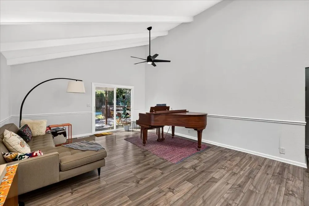 115 Catalpa Street Santa Cruz, CA 95062
