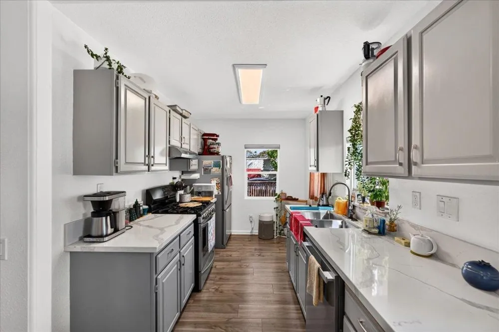 115 Catalpa Street Santa Cruz, CA 95062