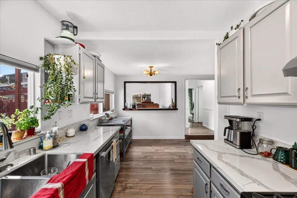 115 Catalpa Street Santa Cruz, CA 95062