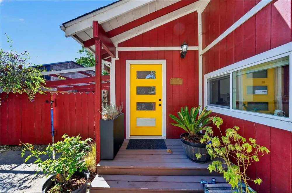 115 Catalpa Street Santa Cruz, CA 95062