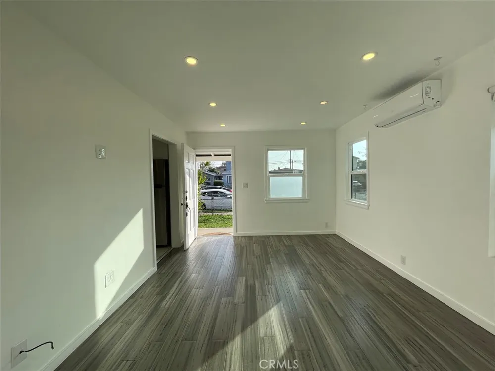 357 E Plenty Street Long Beach, CA 90805