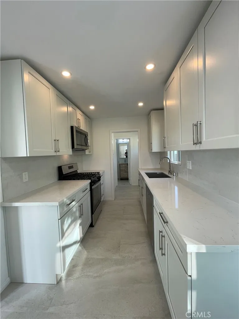 357 E Plenty Street Long Beach, CA 90805