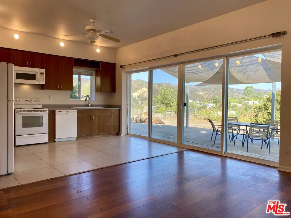 20659 Callon Drive #GH Topanga, CA 90290