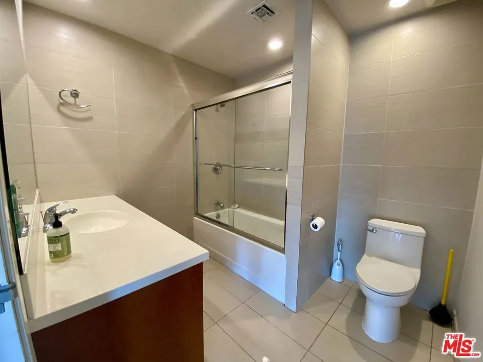 20659 Callon Drive #GH Topanga, CA 90290