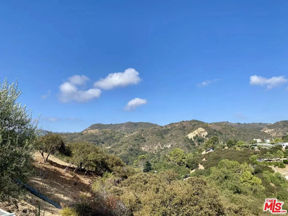 20659 Callon Drive #GH Topanga, CA 90290