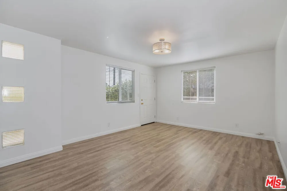 712 Pacific Street #2 Santa Monica, CA 90405