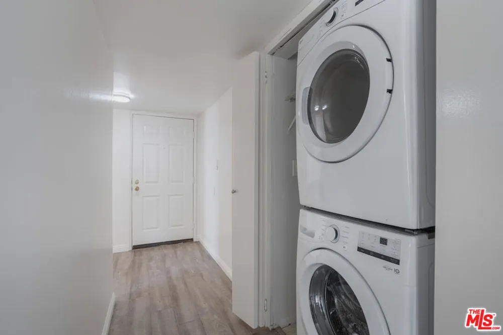 712 Pacific Street #2 Santa Monica, CA 90405