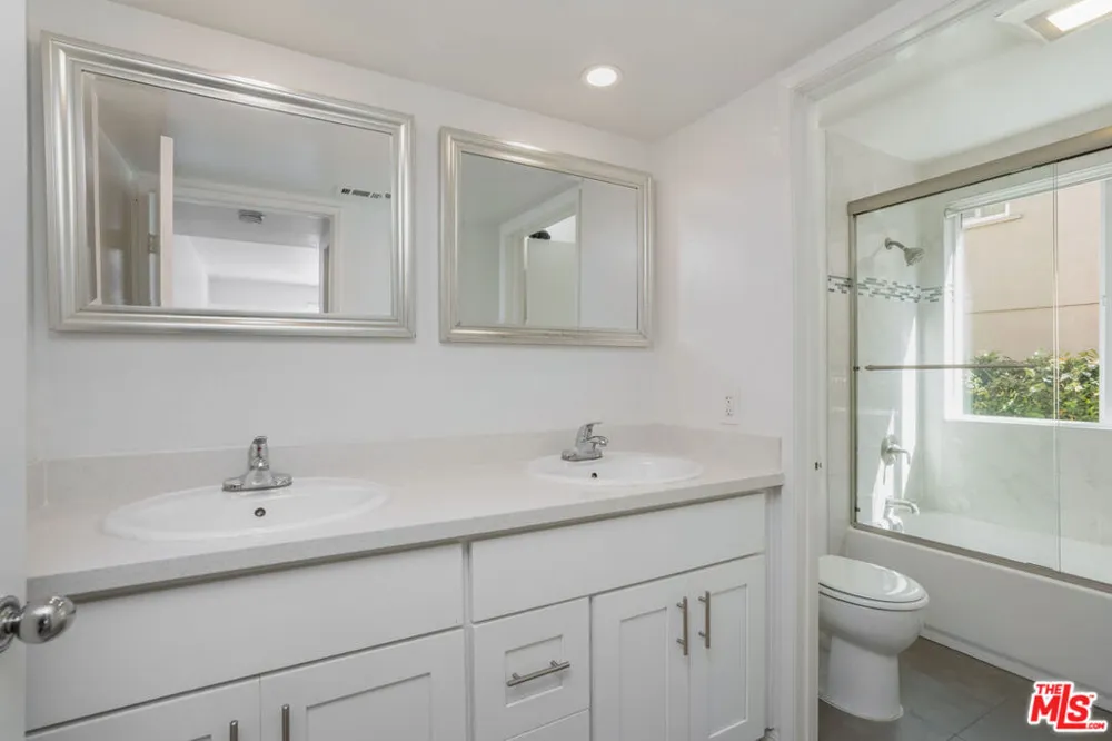 712 Pacific Street #2 Santa Monica, CA 90405
