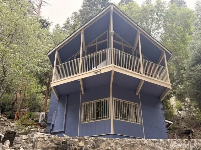 9430 Fern Forest Falls, CA 92339