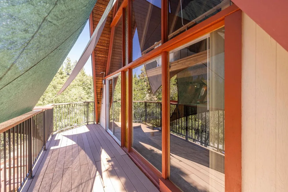 43615 Bow Canyon Big Bear Lake, CA 92315