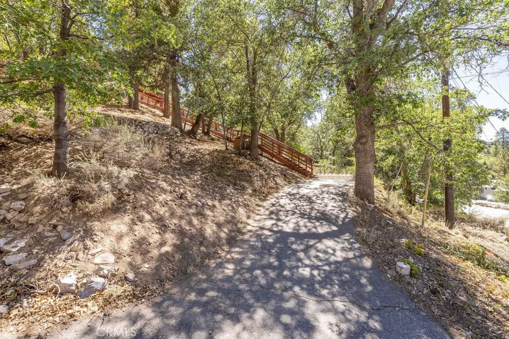 43615 Bow Canyon Big Bear Lake, CA 92315