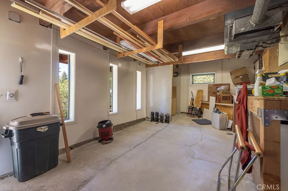 43615 Bow Canyon Big Bear Lake, CA 92315