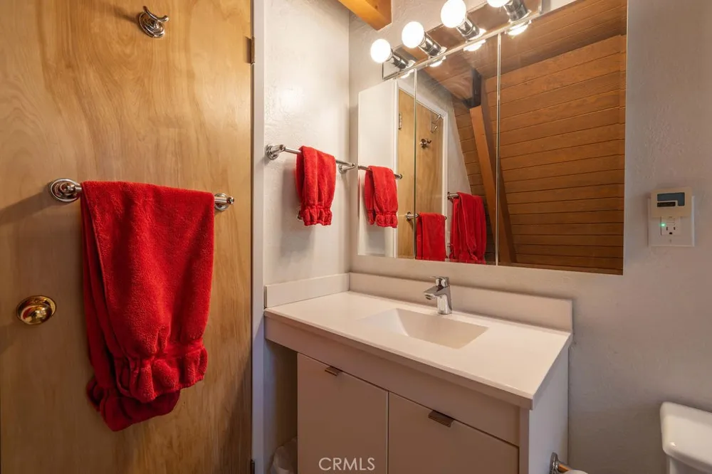 43615 Bow Canyon Big Bear Lake, CA 92315