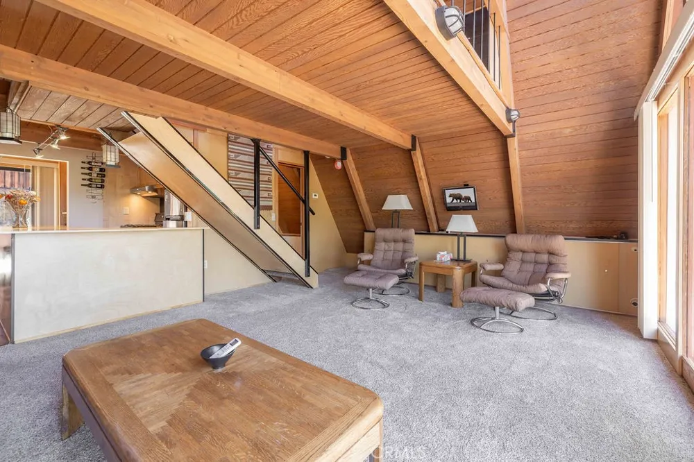 43615 Bow Canyon Big Bear Lake, CA 92315