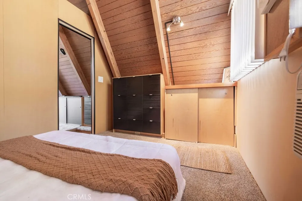 43615 Bow Canyon Big Bear Lake, CA 92315