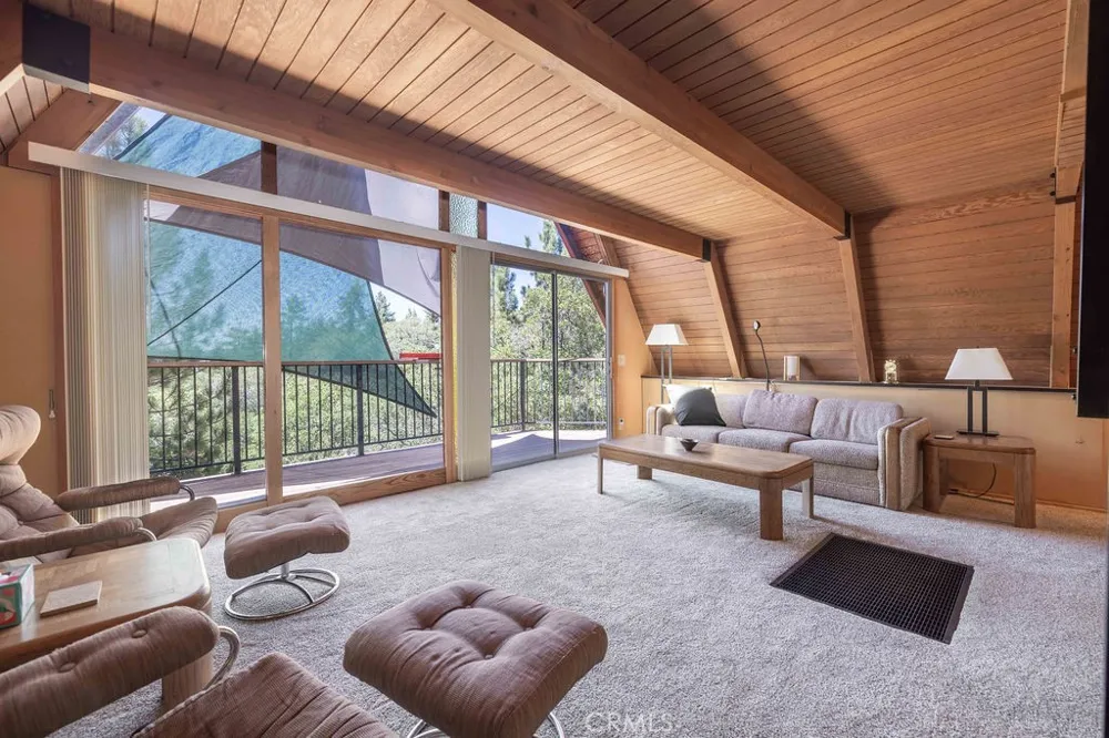 43615 Bow Canyon Big Bear Lake, CA 92315