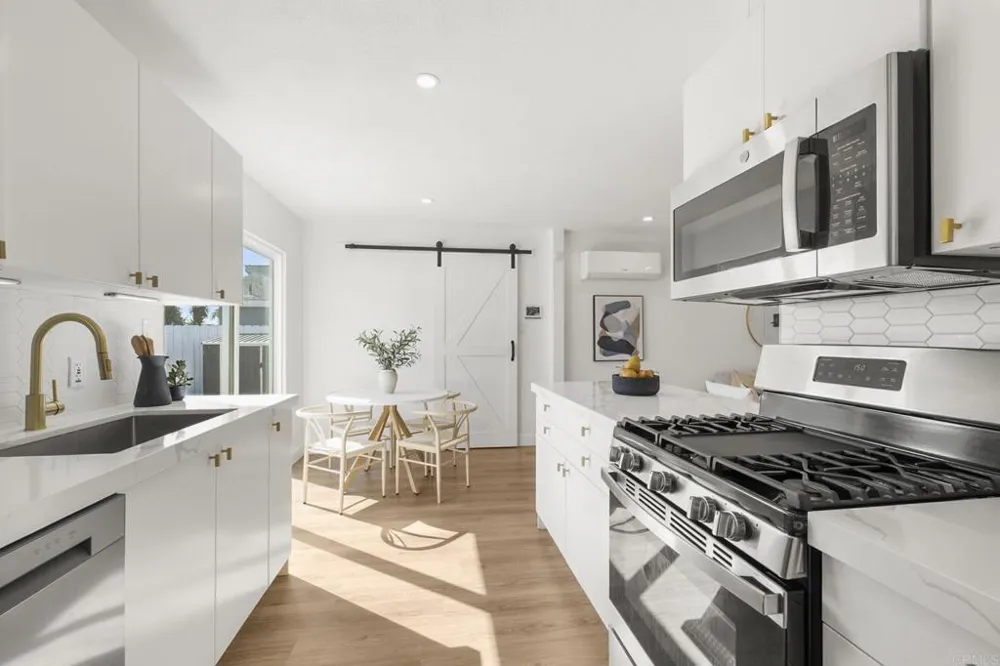 1420 San Simeon Street Oceanside, CA 92058