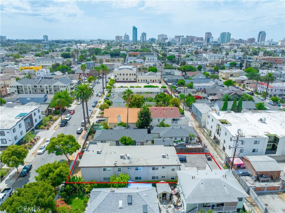 1071 Olive Long Beach, CA 90813