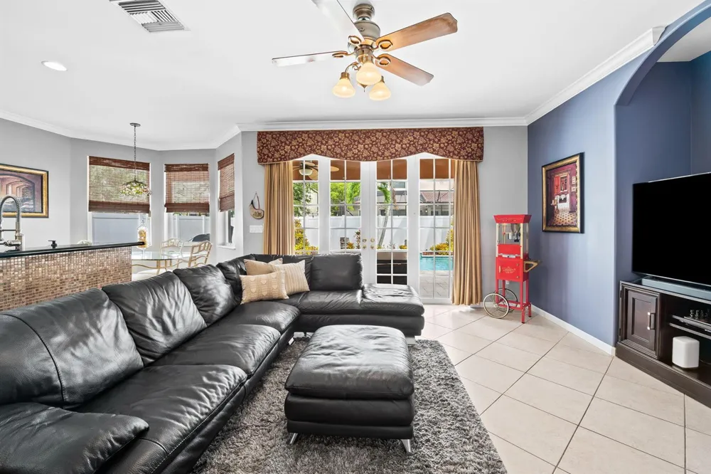 5019 SW 164th Avenue Miramar, FL 33027