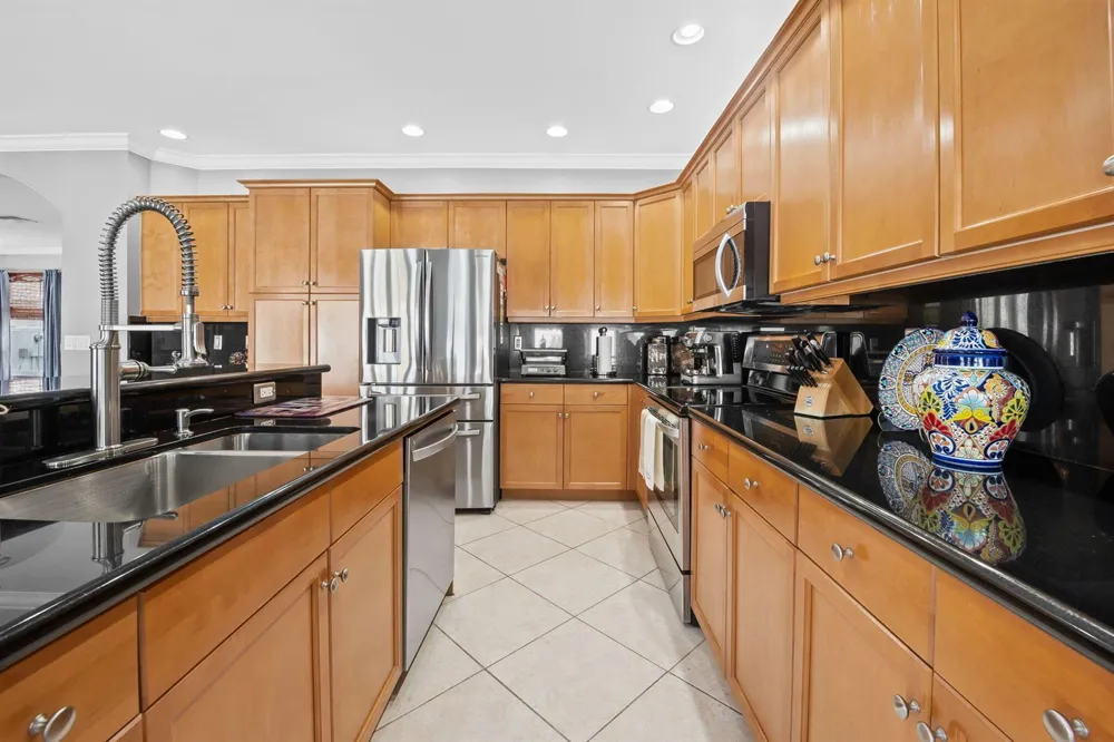 5019 SW 164th Avenue Miramar, FL 33027