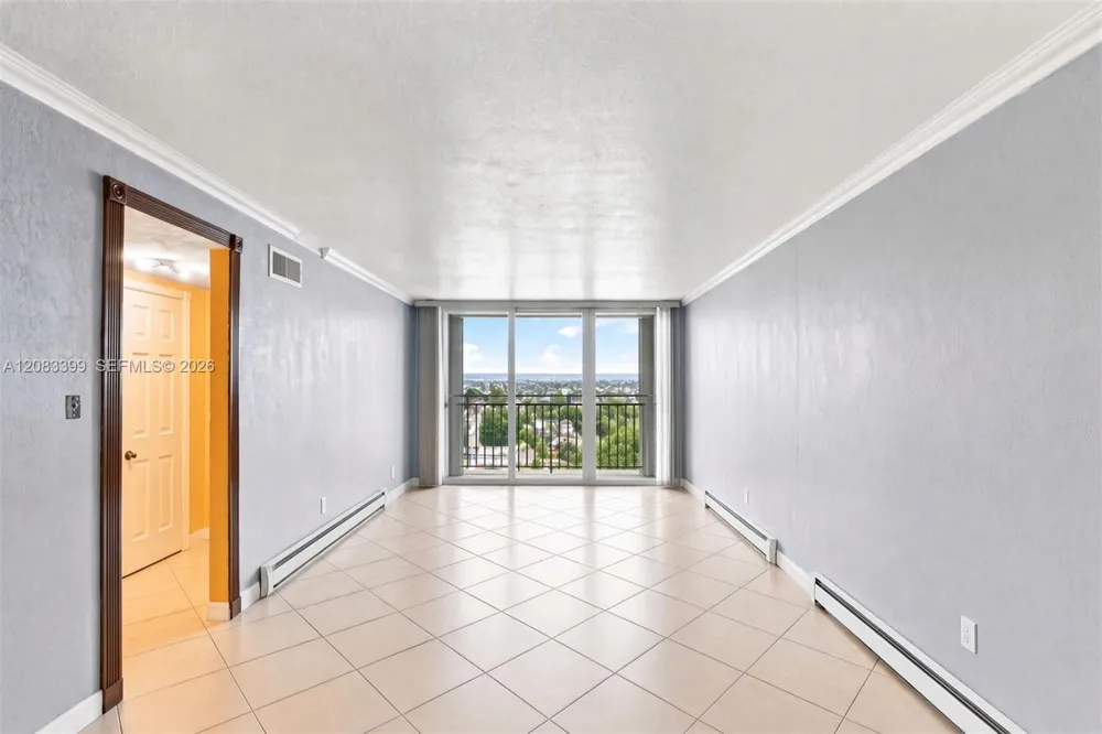 1865 79th St Cswy #16B North Bay Village, FL 33141