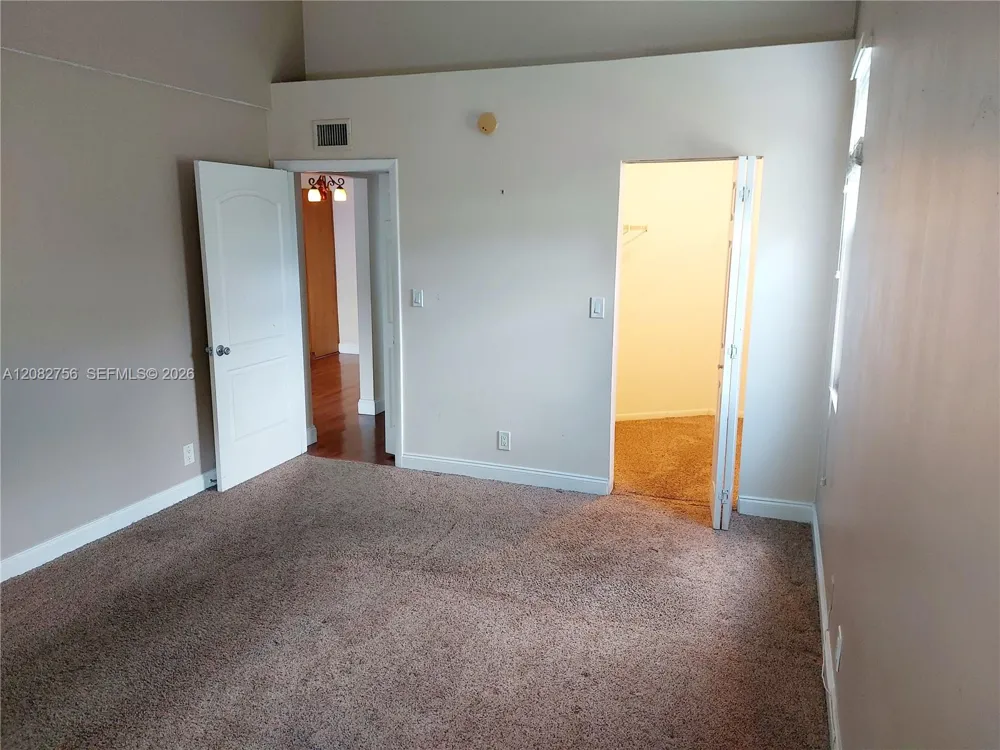 641 Lyons Rd #11207 Coconut Creek, FL 33063