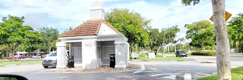 641 Lyons Rd #11207 Coconut Creek, FL 33063