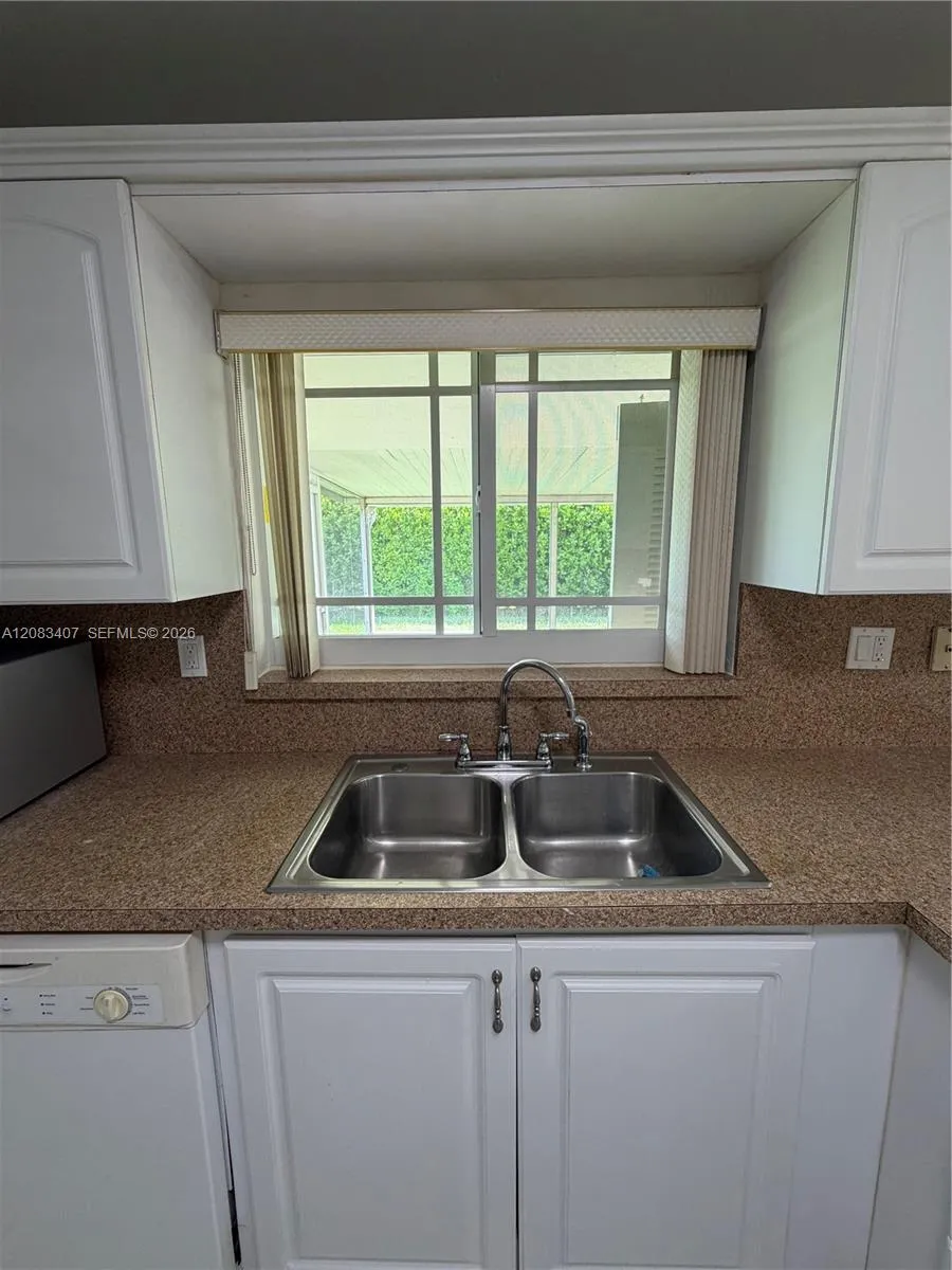 1731 SW 103rd Ave Miami, FL 33165