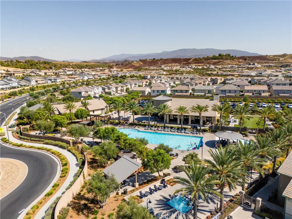 32163 Verbena Temecula, CA 92591
